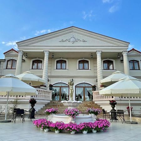 Hotel Palac Akropol ルブリン エクステリア 写真