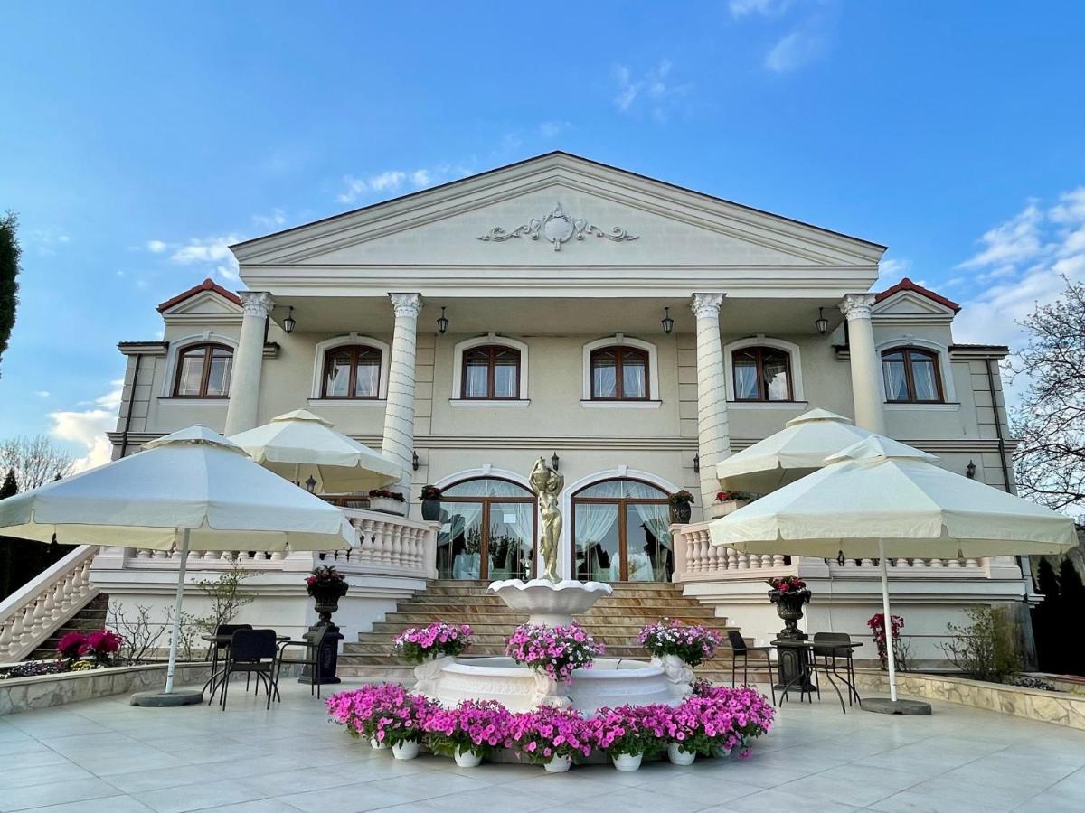 Hotel Palac Akropol ルブリン エクステリア 写真